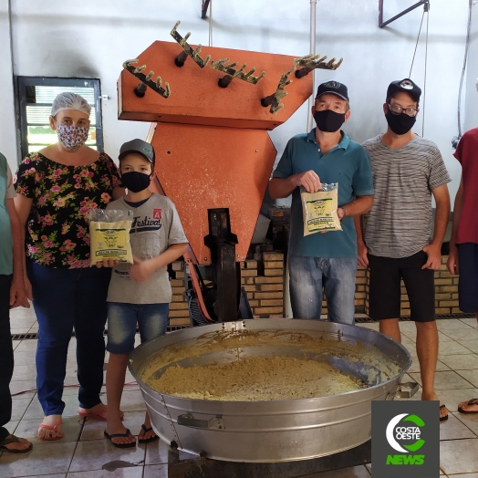 Família resgata tradição do açúcar mascavo e melhora produção com versão orgânica