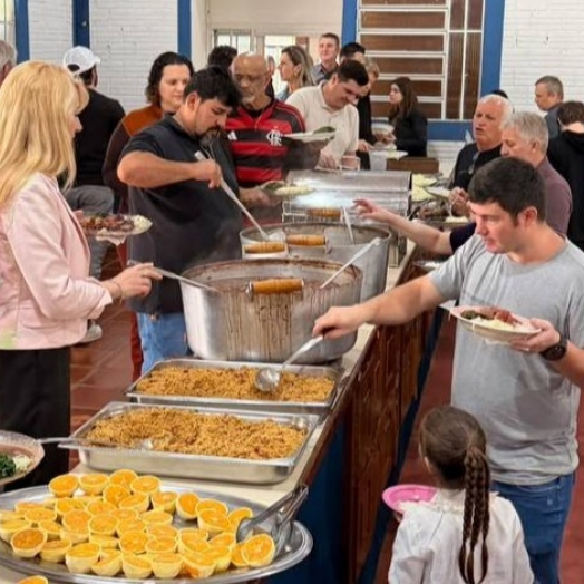 Feijoada beneficente em São Miguel do Iguaçu arrecada recursos para tratamento de saúde