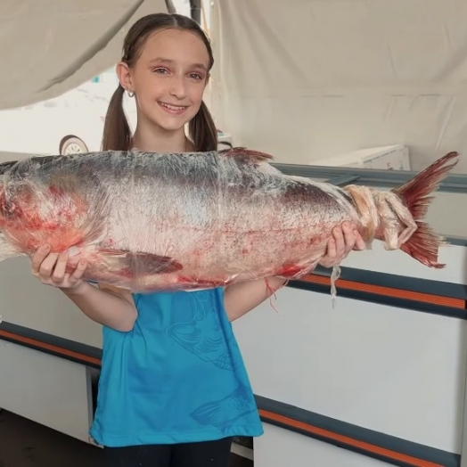 Feira do peixe vivo movimenta Santa Terezinha de Itaipu durante a semana santa