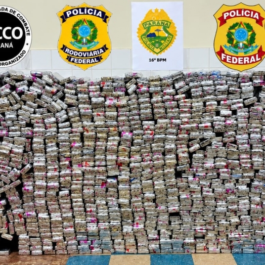 FICCO apreende mais de uma tonelada de maconha em caminhão na BR-277