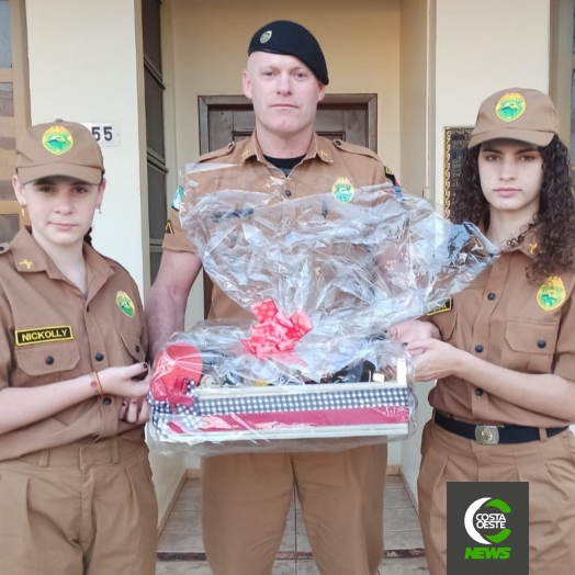 Filhas vestem farda da Polícia Militar para homenagear policial em Itaipulândia