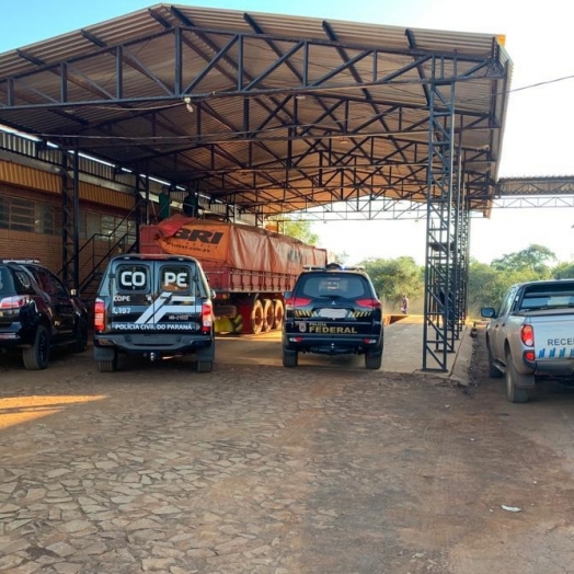 Forças de segurança realizam operação no Porto de Santa Helena