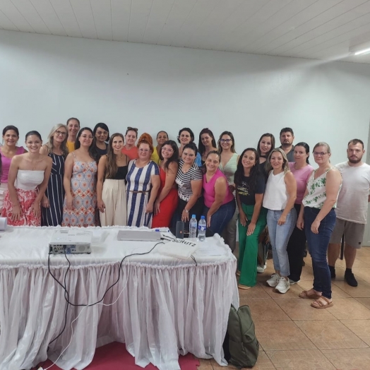 Fortalecimento de vínculos foi tema de capacitação a setores envolvidos em rede de proteção de crianças e adolescentes em Santa Helena