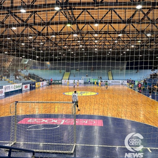 Foz Futsal vence São Miguel em duelo acirrado