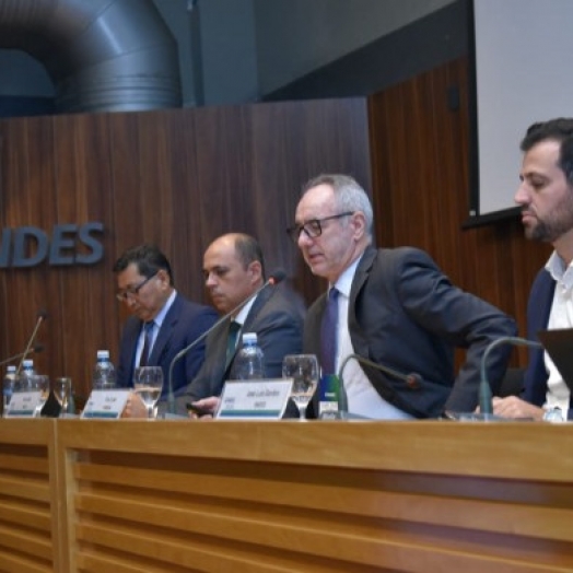 Frimesa representa o cooperativismo em evento do BNDES