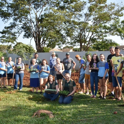 Governo Municipal e Itaipu Binacional implantam oficinas de hortas e cisternas em São Miguel do Iguaçu
