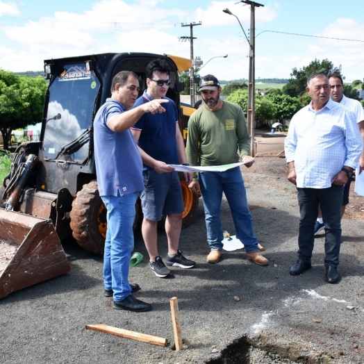 Governo Municipal inicia construção do projeto ‘Meu Campinho’ no Bairro Floresta