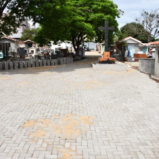 Governo Municipal orienta munícipes sobre cuidados nos cemitérios no Dia de Finados