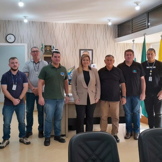 SMI: Governo Municipal recebe equipe da Sanepar para apresentação de obra de melhoria no sistema de abastecimento de água