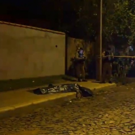 Homem de 30 anos é executado a tiros em Foz do Iguaçu