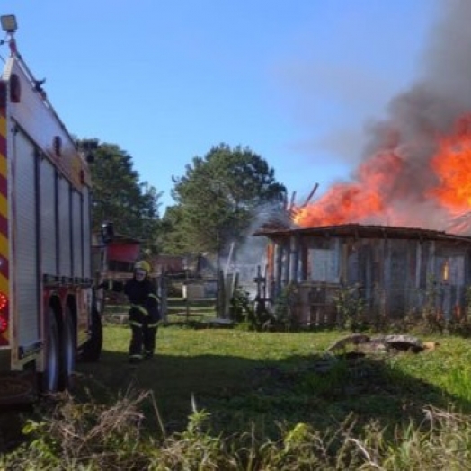 Homem mata vizinho por causa de oração em Santa Catarina