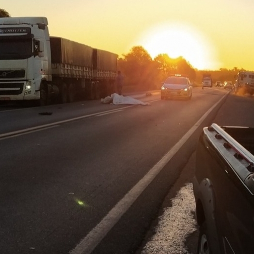 Homem morre em grave acidente na BR-163 em Mercedes