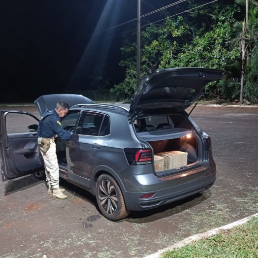Homem tenta fugir da abordagem da PRF e é preso com 185 quilos de maconha em Santa Terezinha de Itaipu