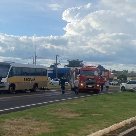 Idoso fica ferido em acidente no trevo de acesso à Santa Helena