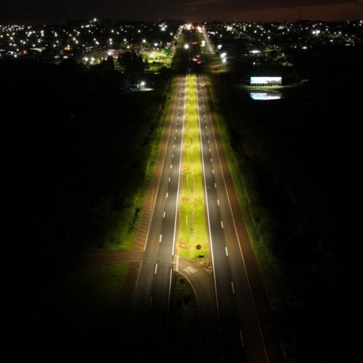 Iluminação pública na BR-277 está com mais de 90% das obras concluídas