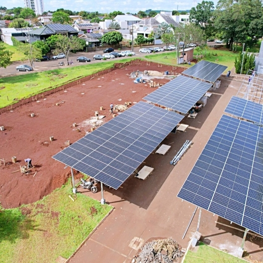 Instalação da Usina Fotovoltaica junto ao Paço Municipal em Itaipulândia poderá gerar 225kw