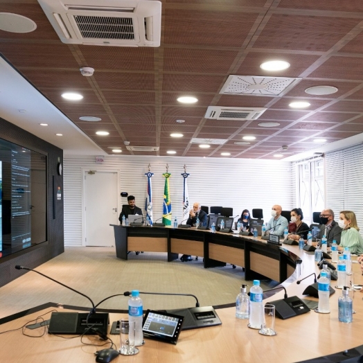 Itaipu capacita interessados em edital de patrocínio nas áreas de educação e cultura