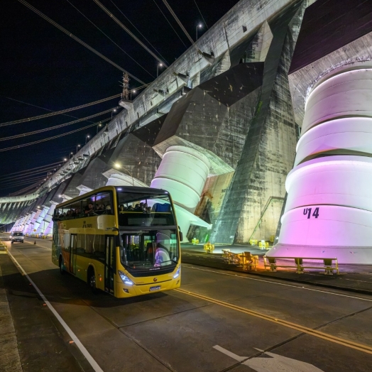 Itaipu Iluminada terá última apresentação antes de completa modernização