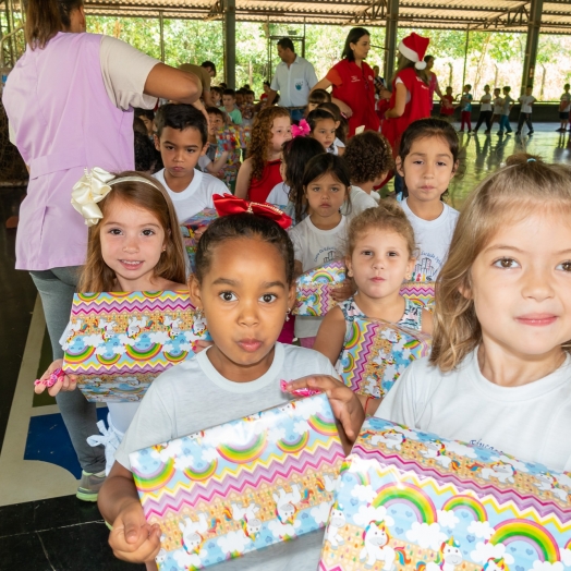 Itaipu vai levar a alegria do Natal a crianças em situação de vulnerabilidade de Foz