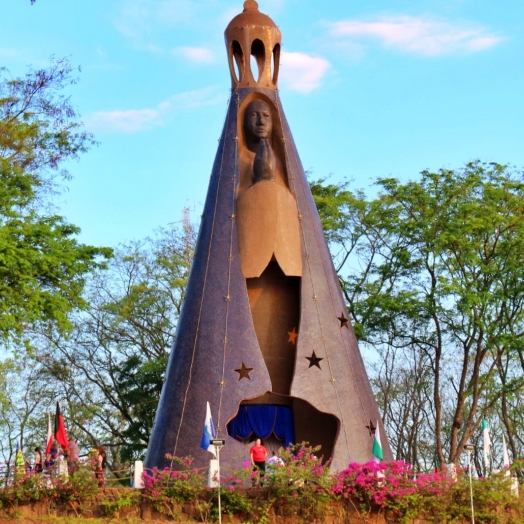 Itaipulândia, "Capital da Fé" no Paraná