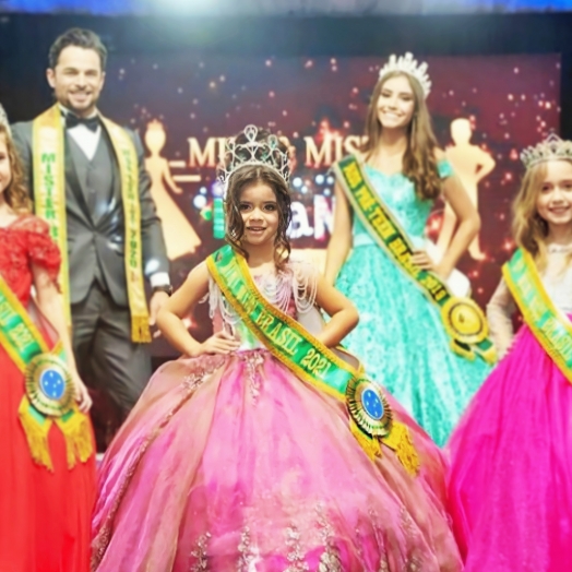 Itaipulandiense de 5 anos é eleita Miss Brasil Infantil
