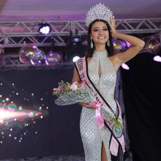 Jéssica Fernanda Codo Berigo é eleita Miss Itaipulândia 2021