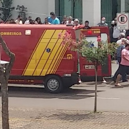 Ladrão é baleado em tentativa de roubo de malote em Santa Terezinha de Itaipu