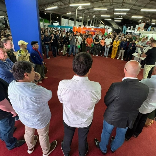 Lideranças prestigiam Expo Santa Helena e visitam estúdio da Costa Oeste FM