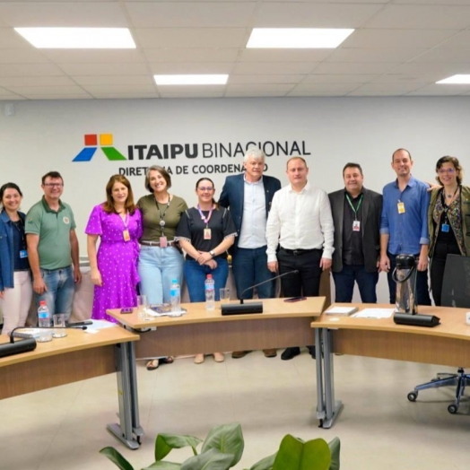 Lindeiros e Itaipu alinham ações para Inovação e desafios em convênios para a região