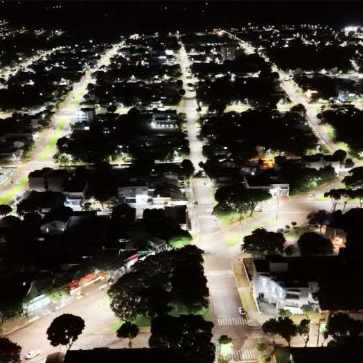 Medianeira é 100% LED e terá a conta reduzida