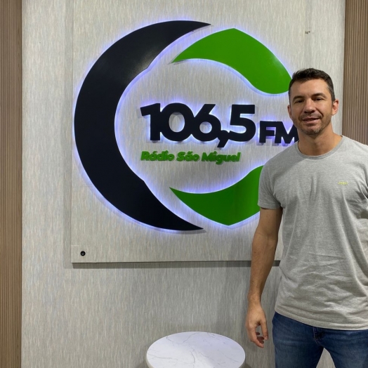 Metalúrgica Raimundi celebra 17º título e fala sobre hegemonia no futsal
