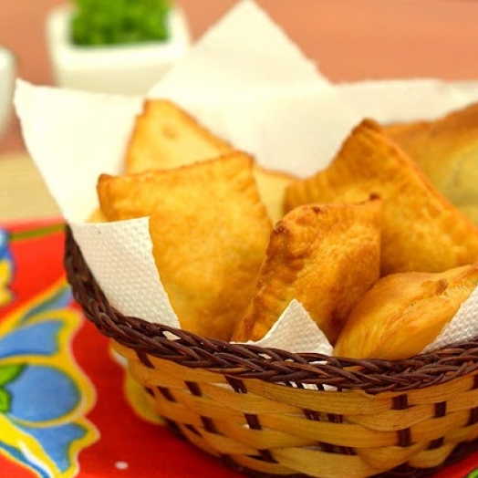 Mini pasteis com 3 ingredientes