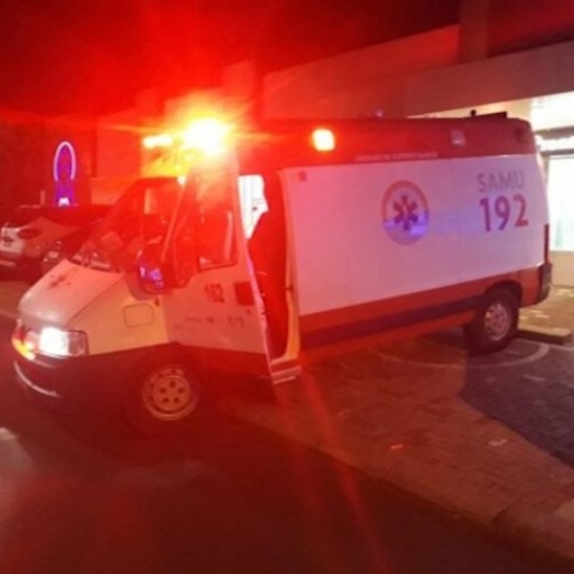 Missal: homem invade casa e esfaqueia casal; mulher grávida perde o bebê