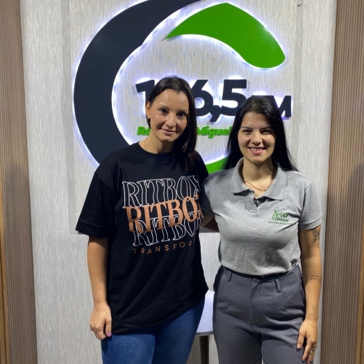 Modalidade fitness que une música e exercício ganha destaque em evento na Rua Coberta