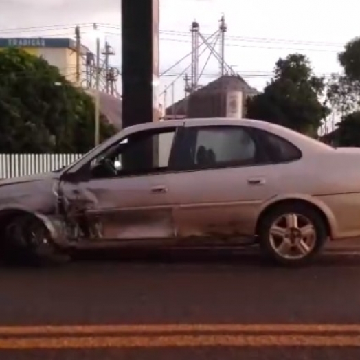 Montana e Vectra se envolvem em acidente na rodovia BR-277 em Cascavel