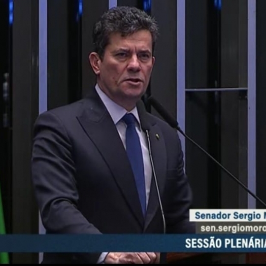 Moro vota contra e PEC da Blindagem é enterrada na CCJ do Senado