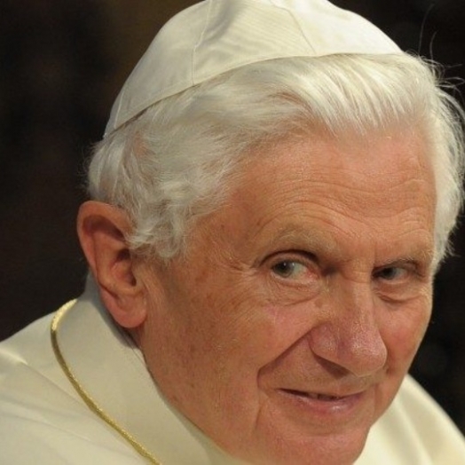 Morre Papa emérito Bento XVI aos 95 anos