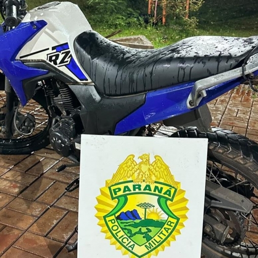 Motocicleta furtada no Paraguai é recuperada pela PM em Santa Helena