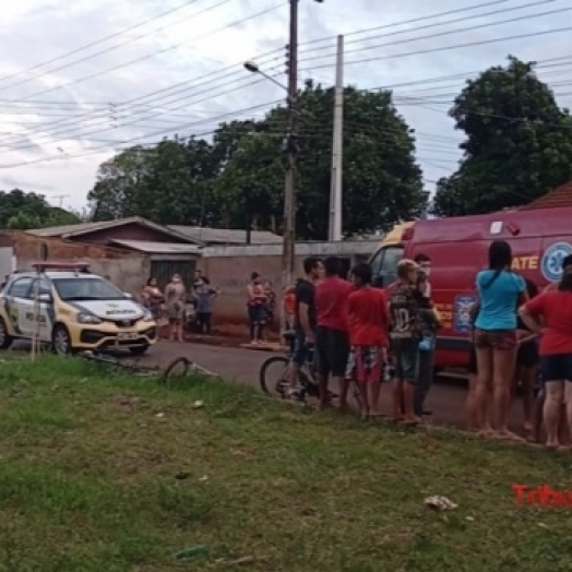 Motociclista morre após colisão contra viatura da Polícia Militar em Foz do Iguaçu