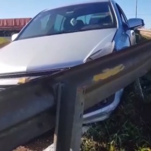 Motorista alcoolizado causa acidente na marginal da BR-277 e é detido pela PRF em Cascavel