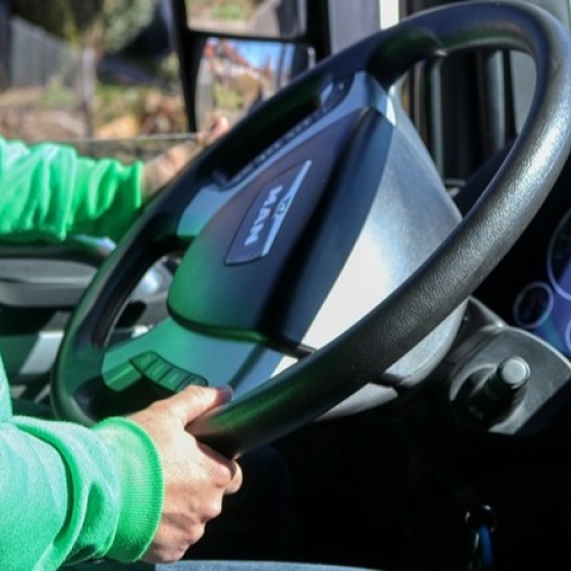 Mudanças na pontuação da CNH e falhas em radares exigem atenção de motoristas