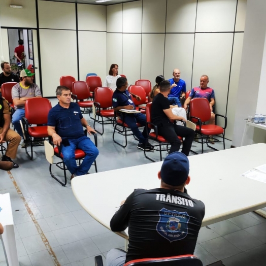 Municipalização do trânsito! Primeira reunião ordinária apresenta escolinha de trânsito para Santa Helena