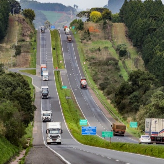 Natal nas rodovias do Paraná tem seis mortes e 59 feridos
