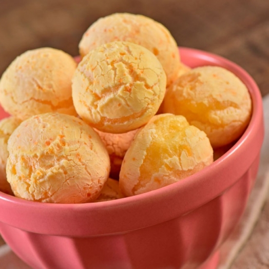 Pão de queijo delicioso e que não murcha