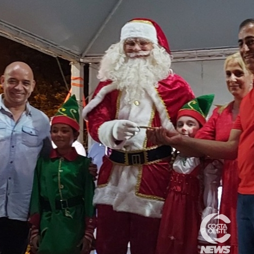 Papai Noel recebe a chave da cidade em São Miguel do Iguaçu