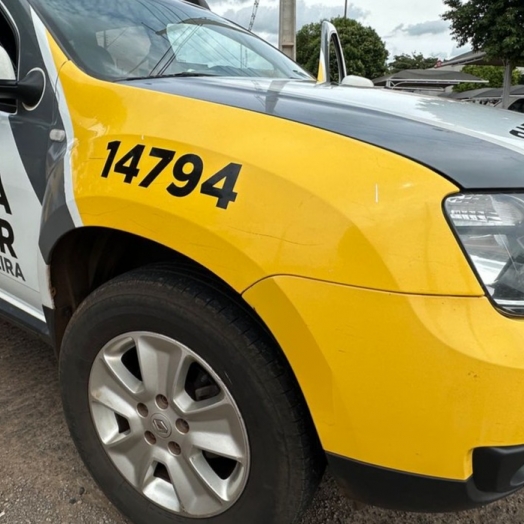 Perseguição policial termina com carro apreendido em São Miguel do Iguaçu