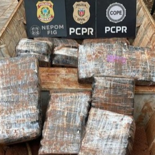 PF, BPFRON e COPE apreendem embarcação com maconha em Santa Helena