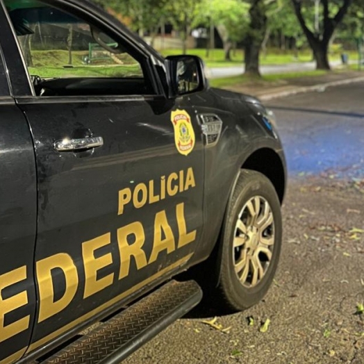 PF cumpre mandando de prisão preventiva de acusado de estupro em Santa Catarina