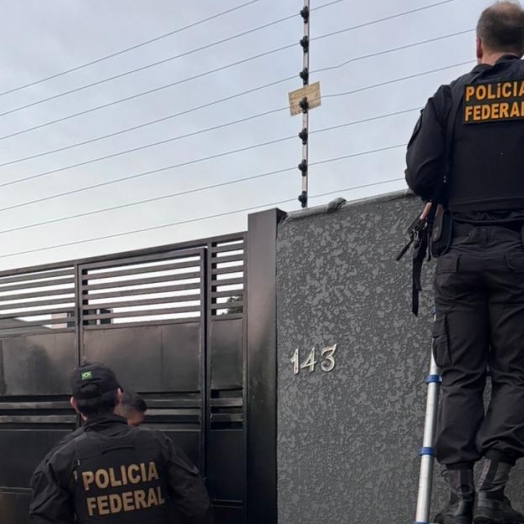 PF deflagra operação contra o tráfico internacional de armas e drogas na região Sul