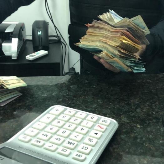 PF deflagra operação contra organização criminosa responsável pelo tráfico de armas e drogas